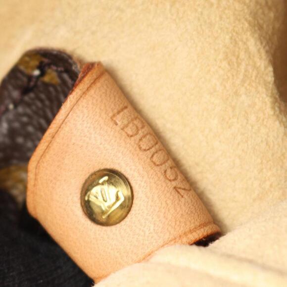 LOUIS VUITTON Brown Monogram Leather Shoulder Bag - Picture 5 of 9